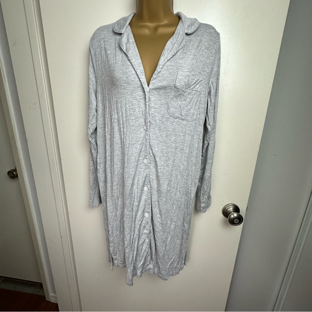 Sleep The White Company Light Gray Long Sleeve Viscose Button Down Sleep Shirt S